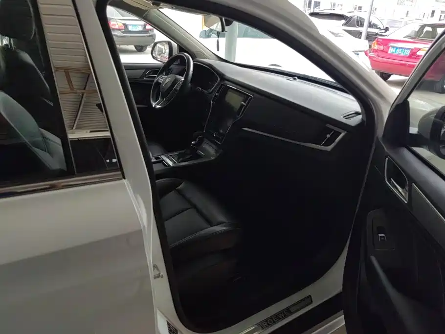 Roewe RX5 — миниатюра 8