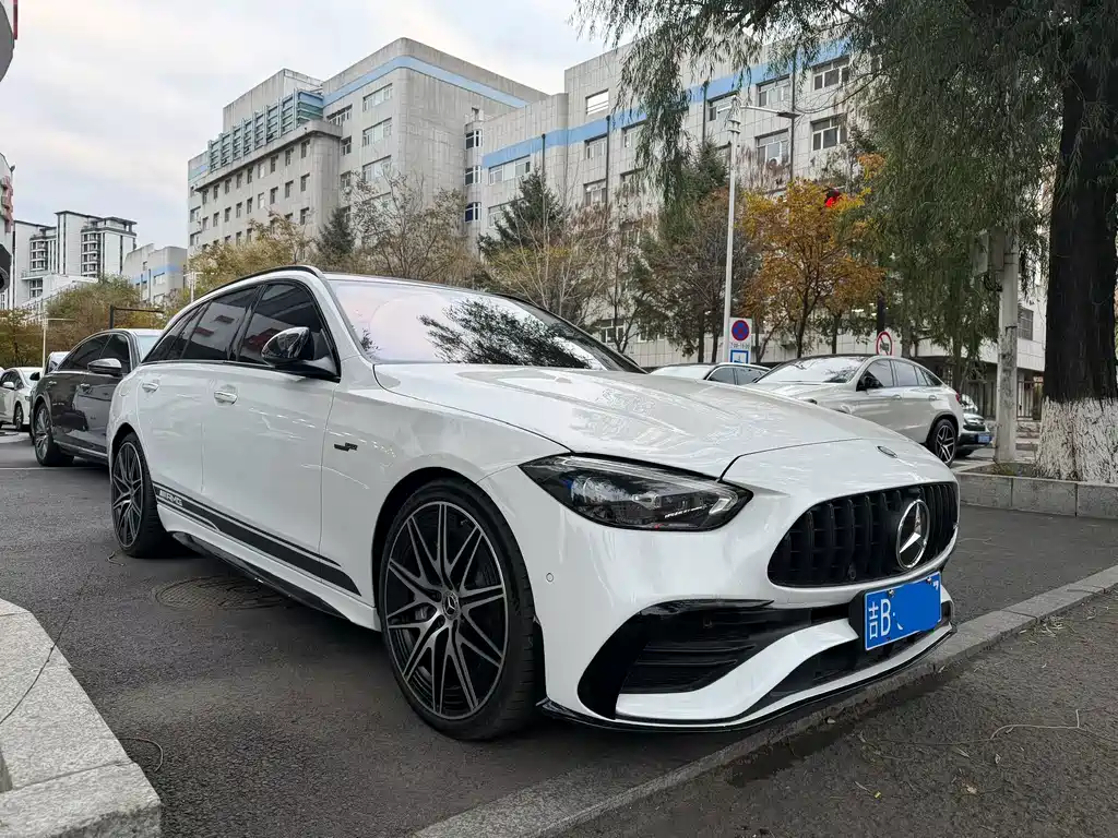 Mercedes-Benz C-Class AMG — миниатюра 3