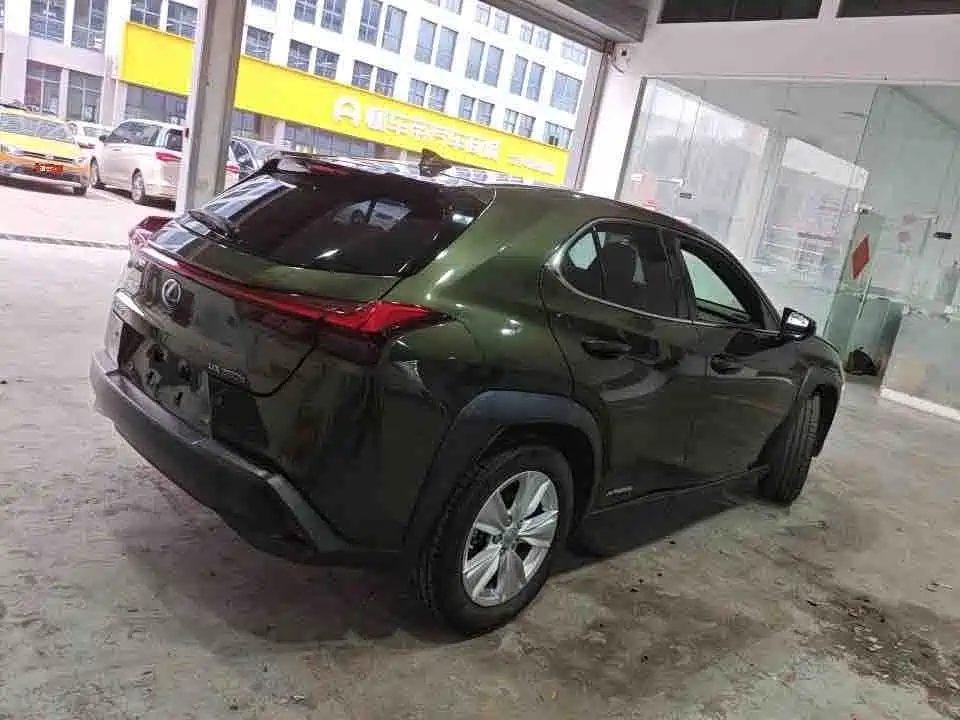 Lexus UX — миниатюра 3