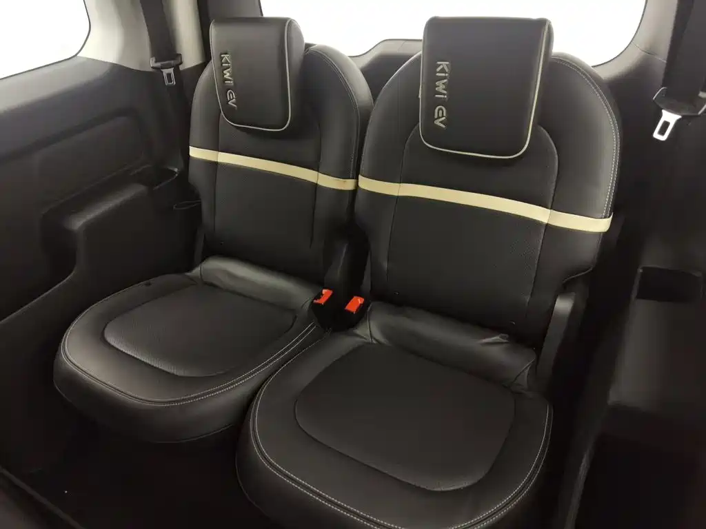 Baojun KiWi EV — миниатюра 15