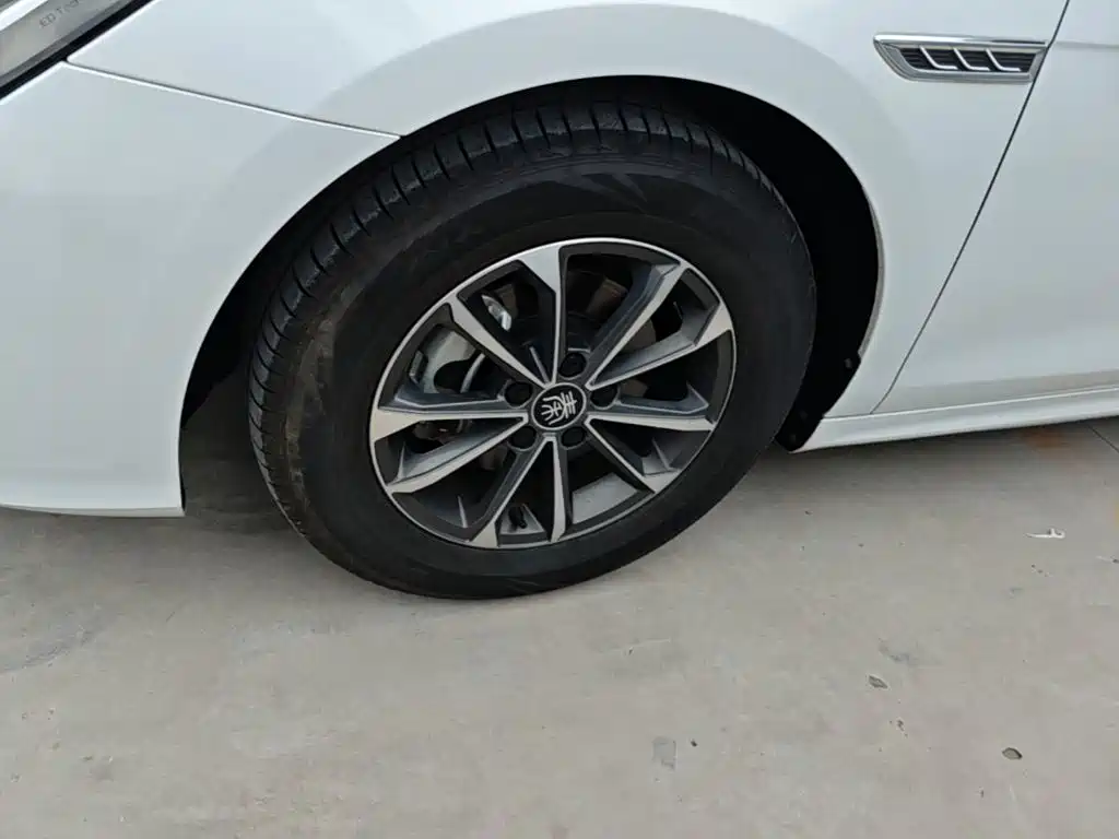 BYD Qin PLUS — миниатюра 23