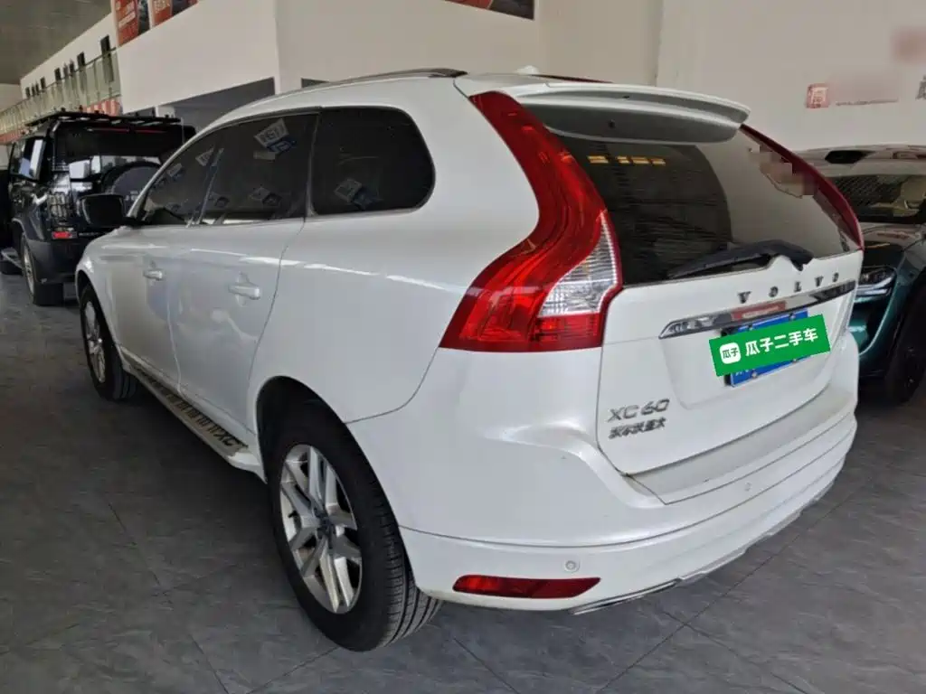 Volvo XC60 — миниатюра 5