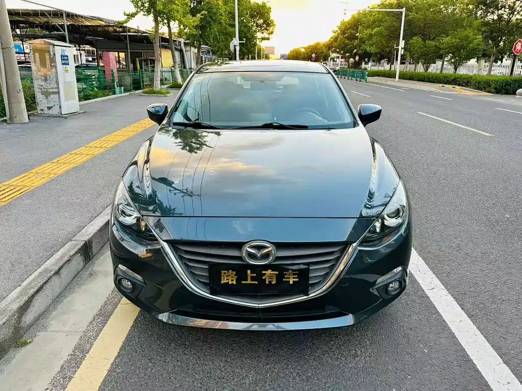 Mazda 3 Axela — миниатюра 2
