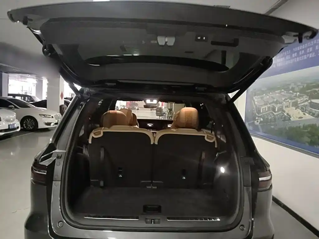 Li Auto Li ONE — миниатюра 19