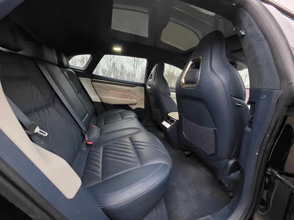 ZEEKR EXTREME KRYPTON 001