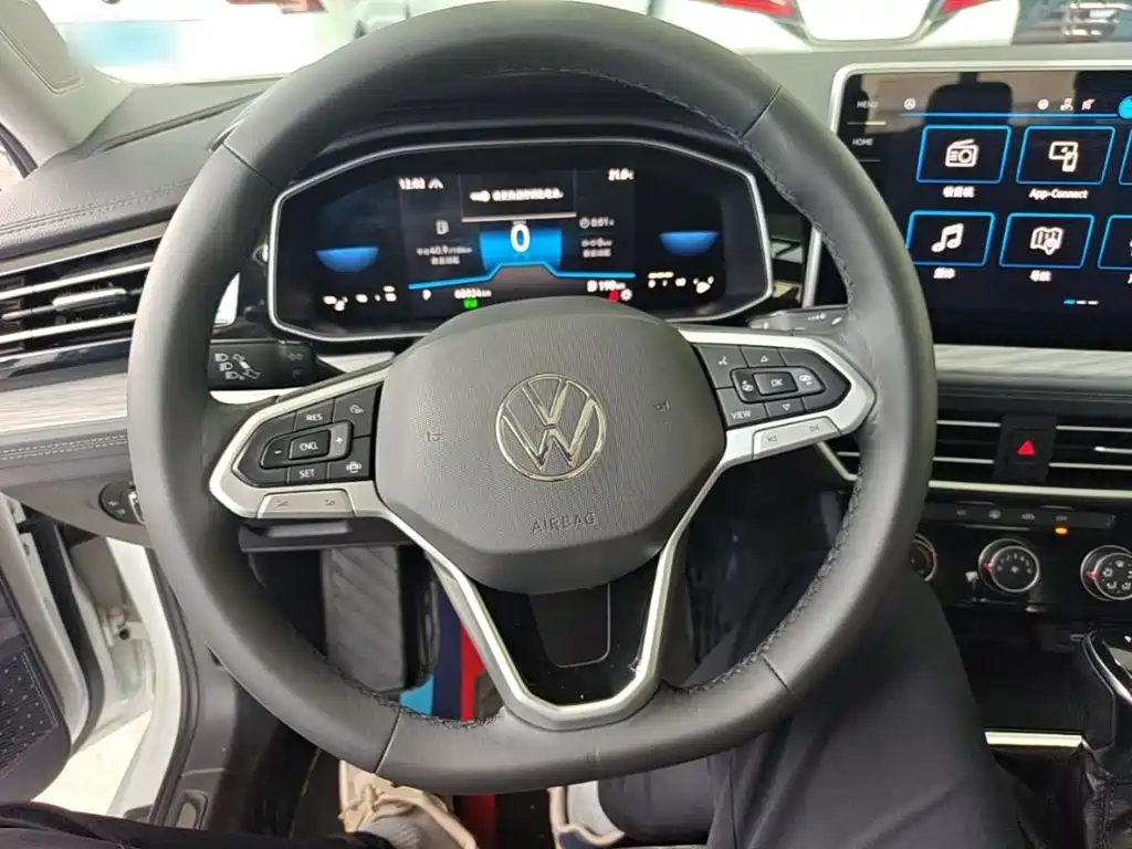 Volkswagen Sagitar — миниатюра 11