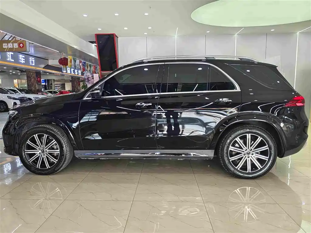 Mercedes-Benz GLE (Import) — миниатюра 4
