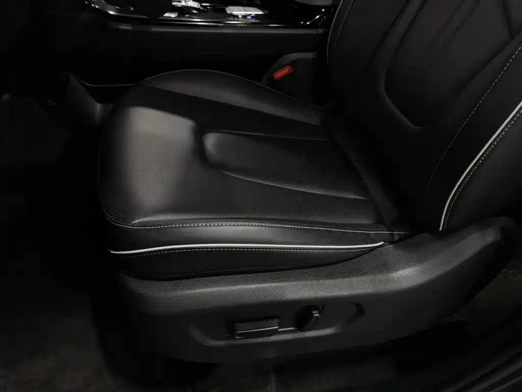 Hyundai Custo — миниатюра 20