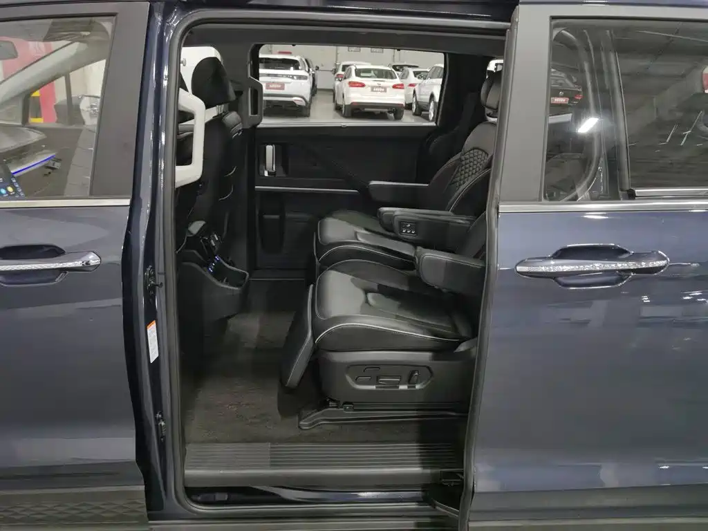 Hyundai Custo — миниатюра 15
