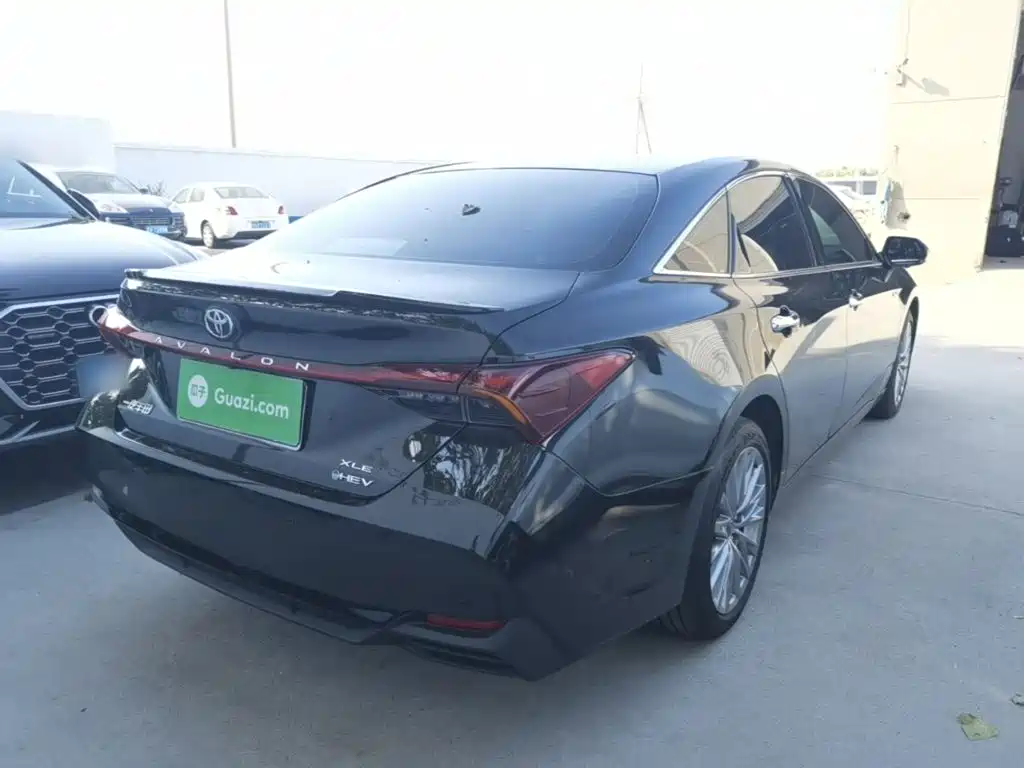 Toyota Avalon — миниатюра 7