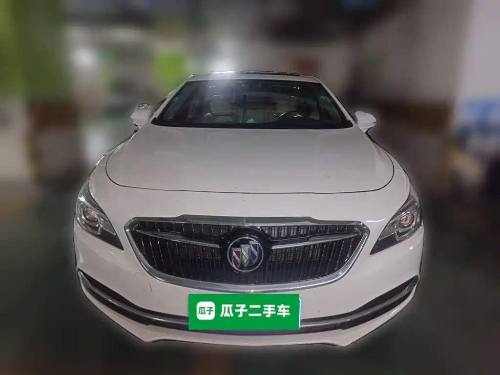 Buick LaCrosse — миниатюра 24