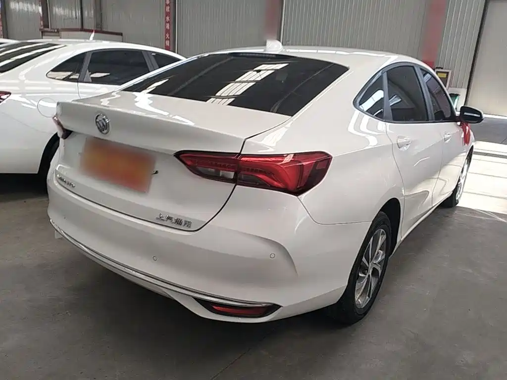 Buick Verano — миниатюра 7