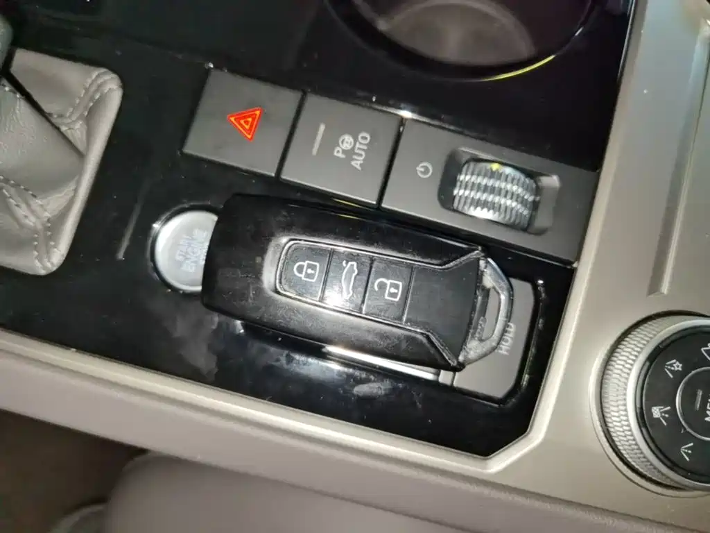 Volkswagen Touareg — миниатюра 9