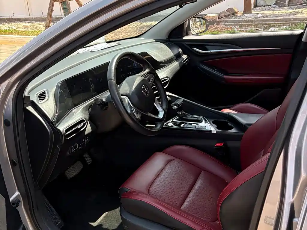 Changan Eado — миниатюра 3