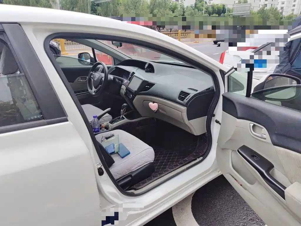 Honda Civic — миниатюра 19