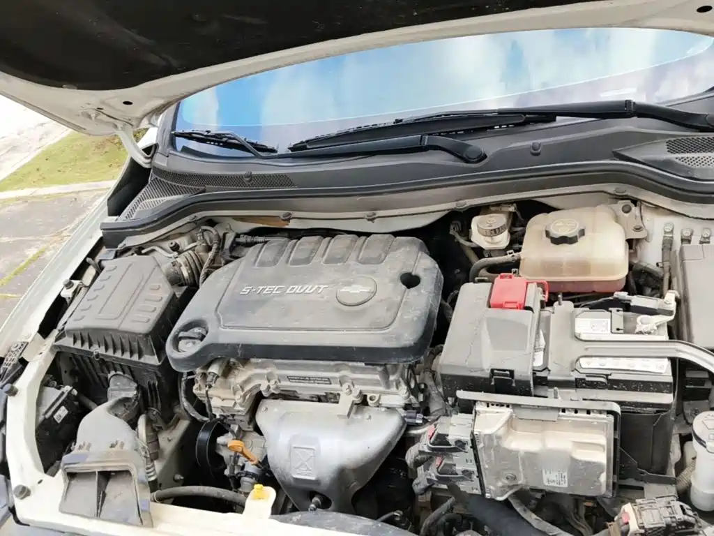 Chevrolet Monza — миниатюра 20