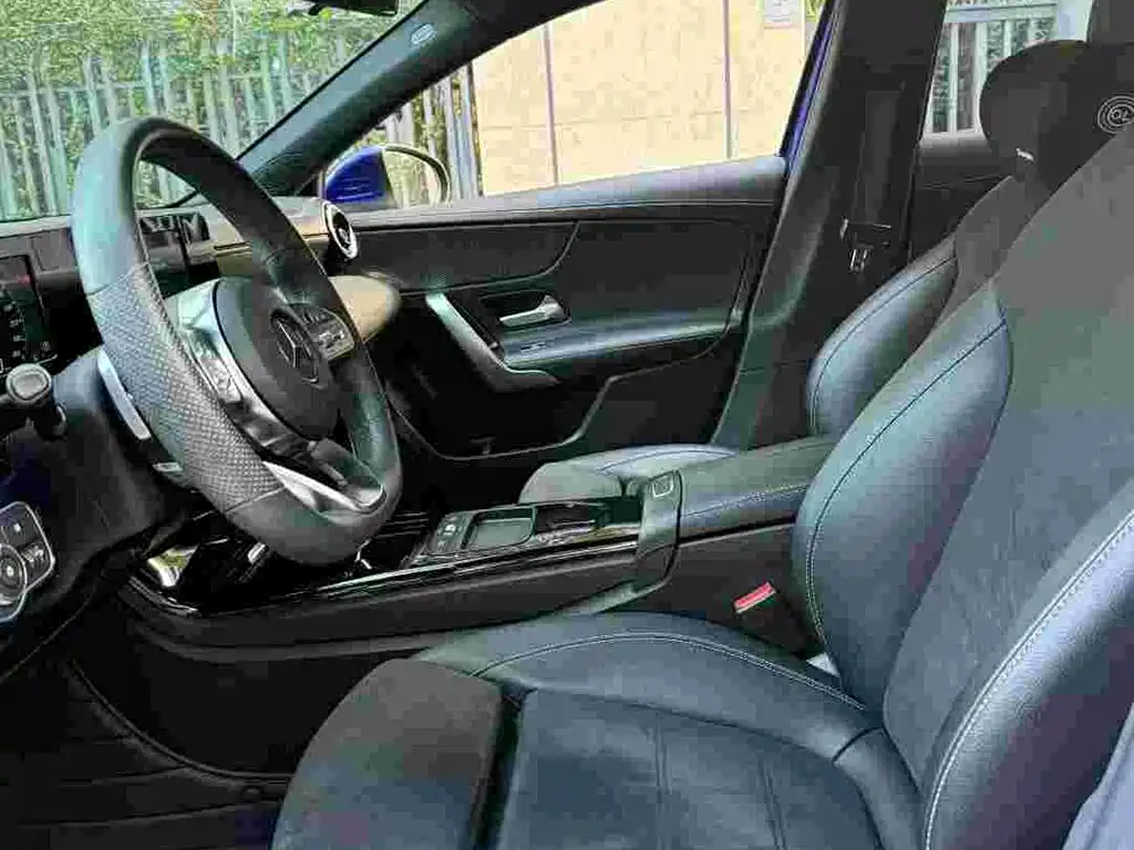 MERCEDES-BENZ A CLASS