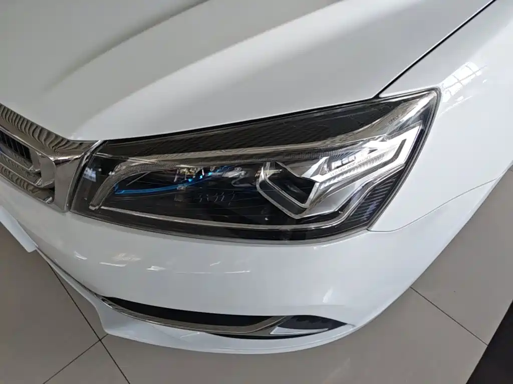 Geely Emgrand — миниатюра 24