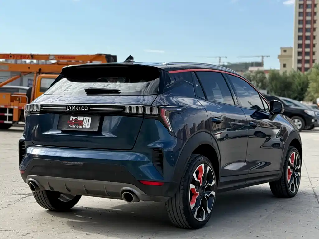 Lynk & Co 06 — миниатюра 7