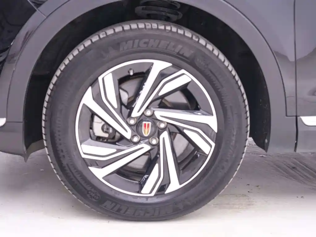 Hongqi Hongqi HS5 — миниатюра 7