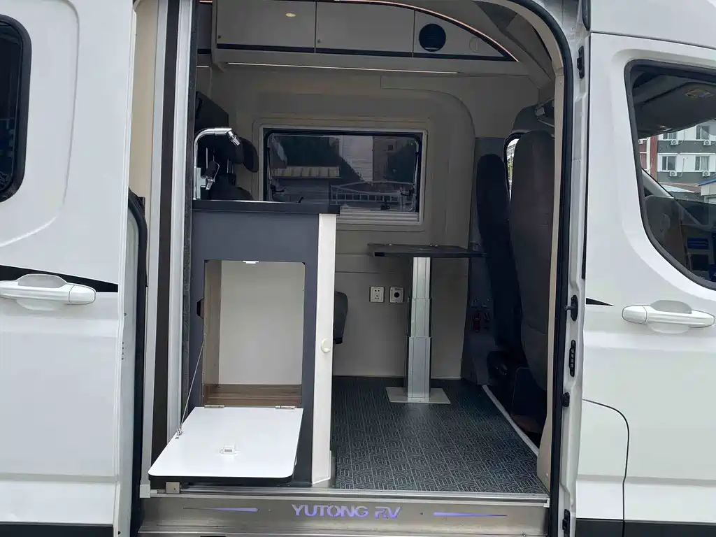 Maxus V90 RV — миниатюра 10