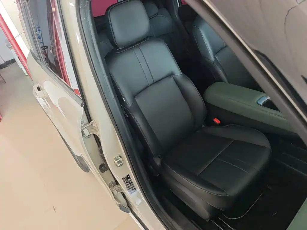 Baojun Yueye Plus — миниатюра 25