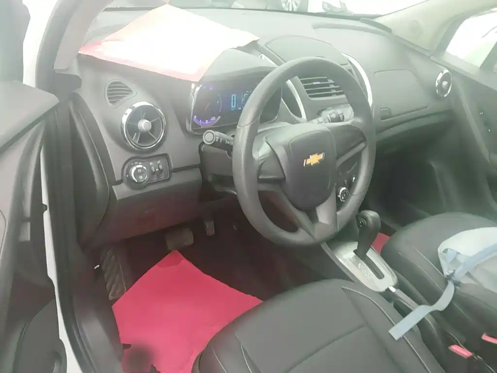 Chevrolet Trax — миниатюра 10