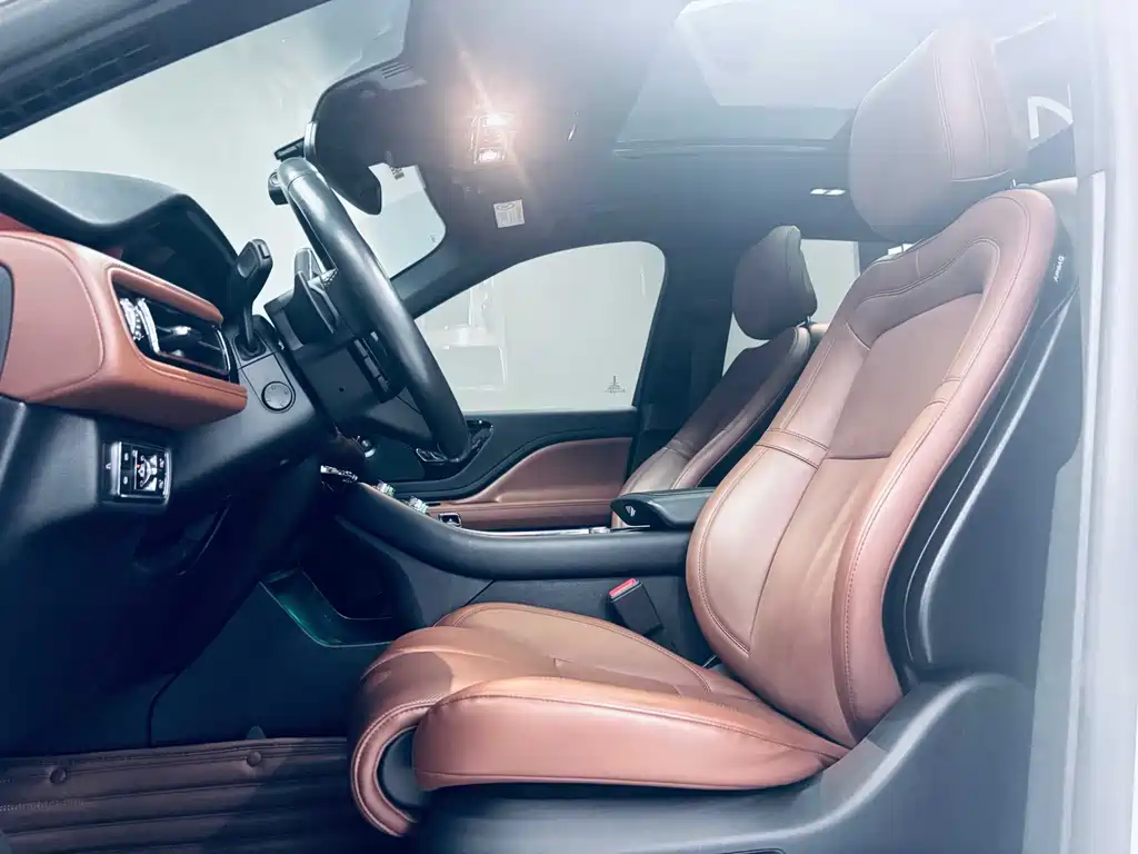 Lincoln Aviator 2020 3.0T V6