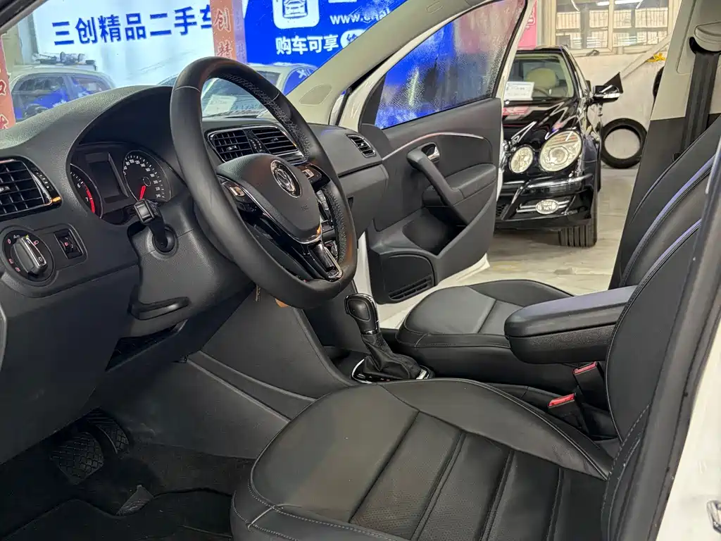 Volkswagen Polo — миниатюра 9