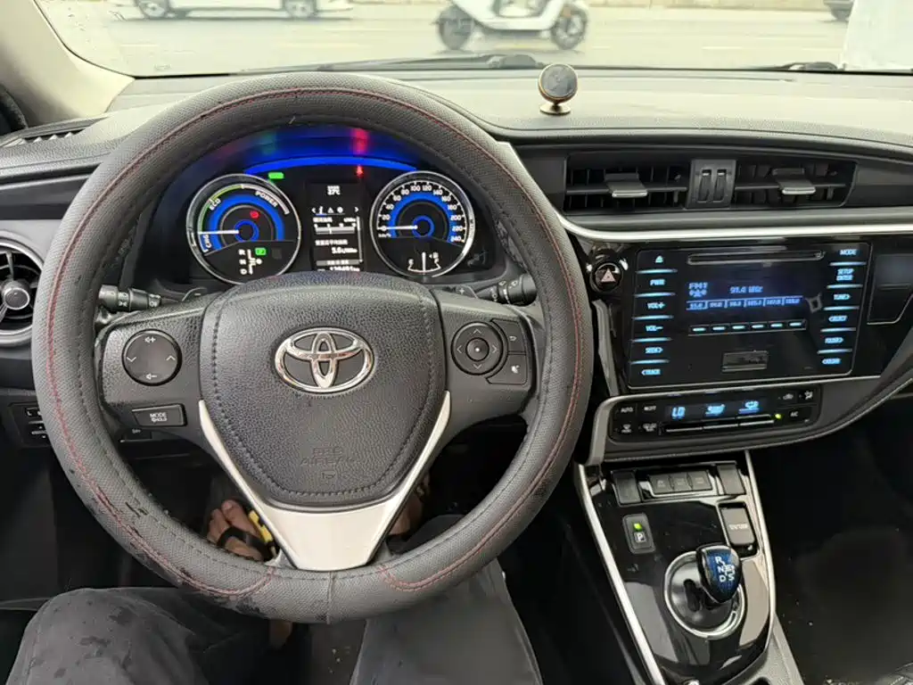 Toyota Corolla — миниатюра 14
