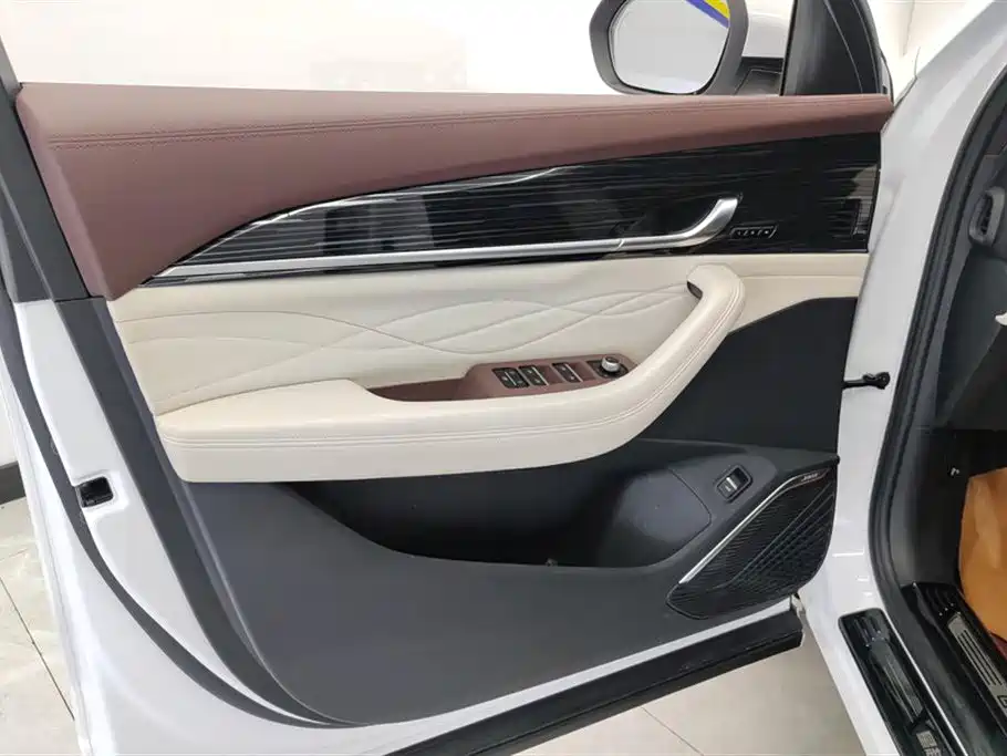 GEELY AUTOMOBILE XINGYUE L