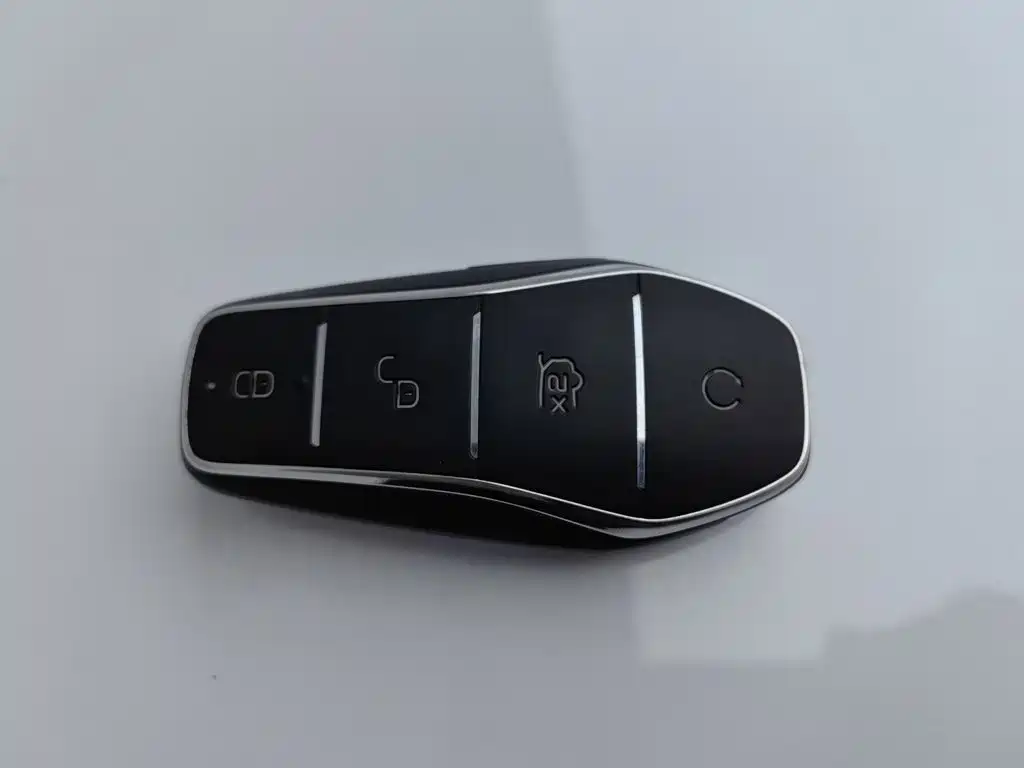 BYD Qin PLUS — миниатюра 19