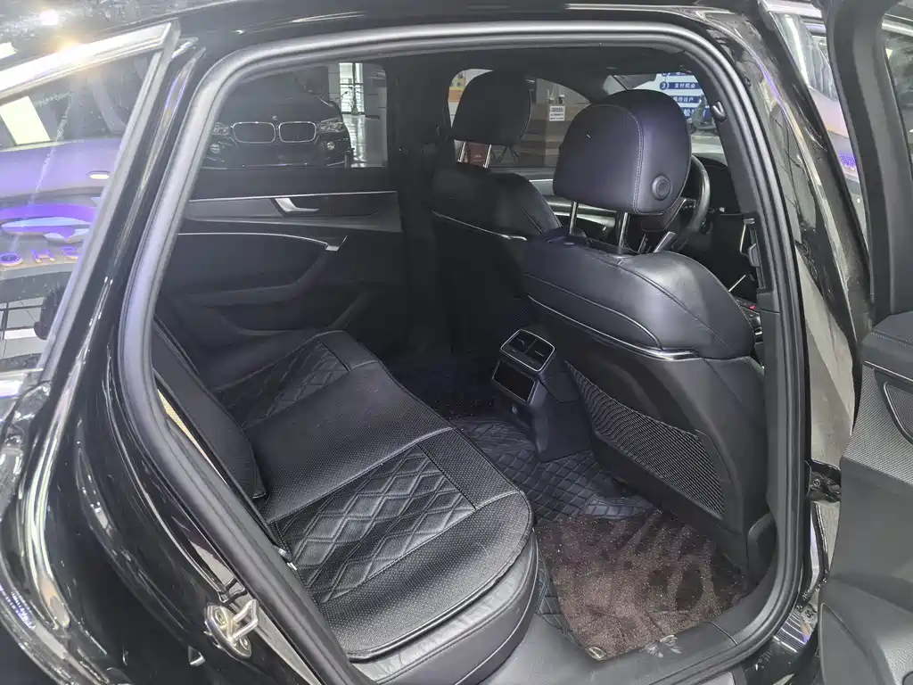Audi A6L — миниатюра 11