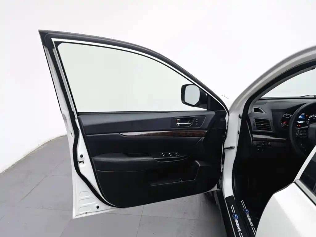 Subaru Outback — миниатюра 8
