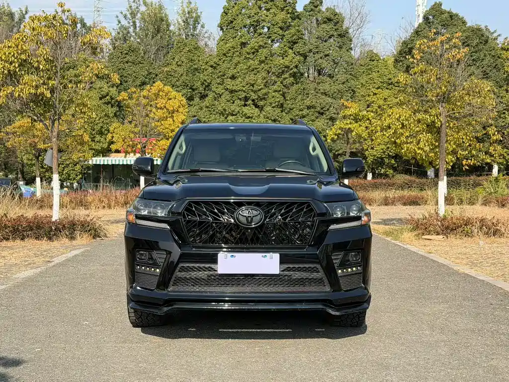 Toyota Land Cruiser 2020 4.0L AT