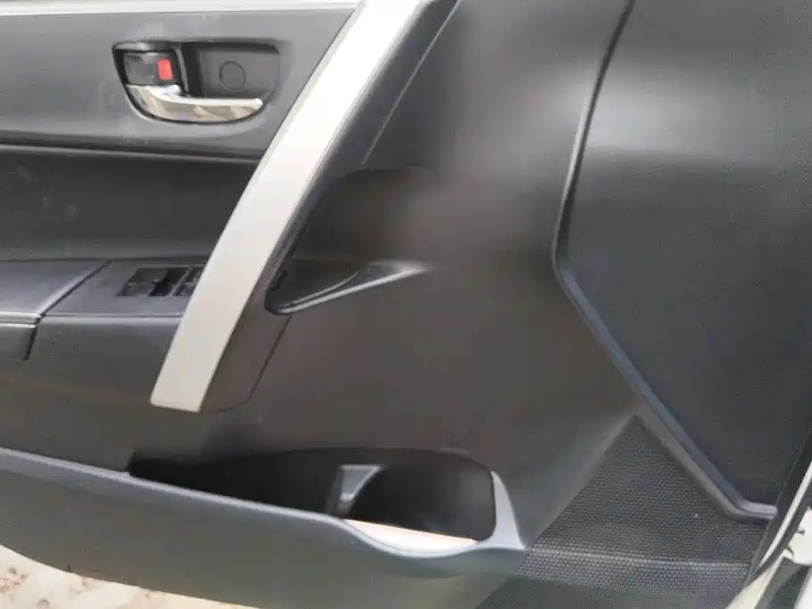 Toyota Corolla — миниатюра 7