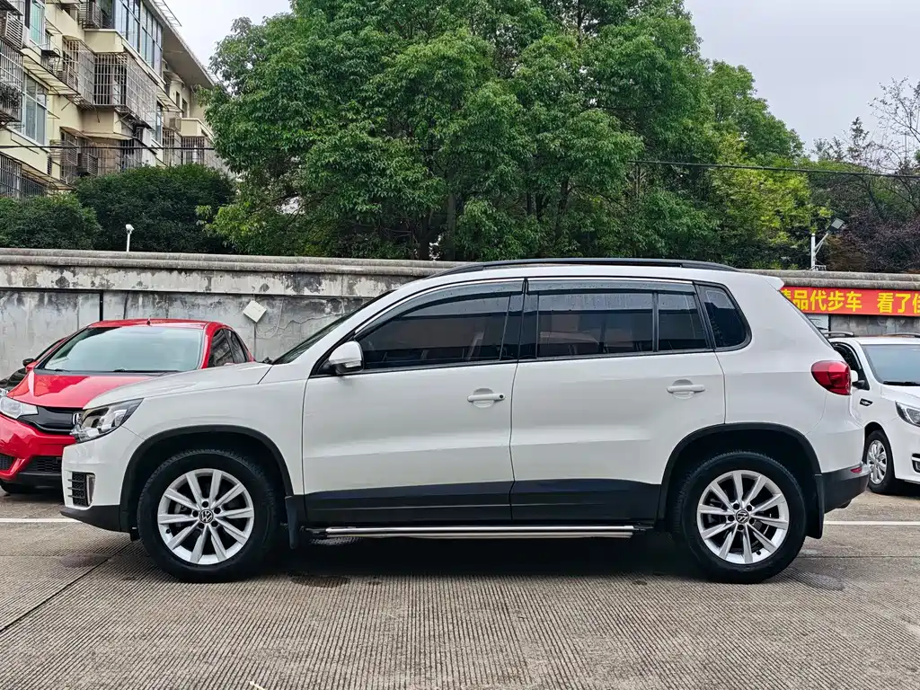 Volkswagen Tiguan — миниатюра 3