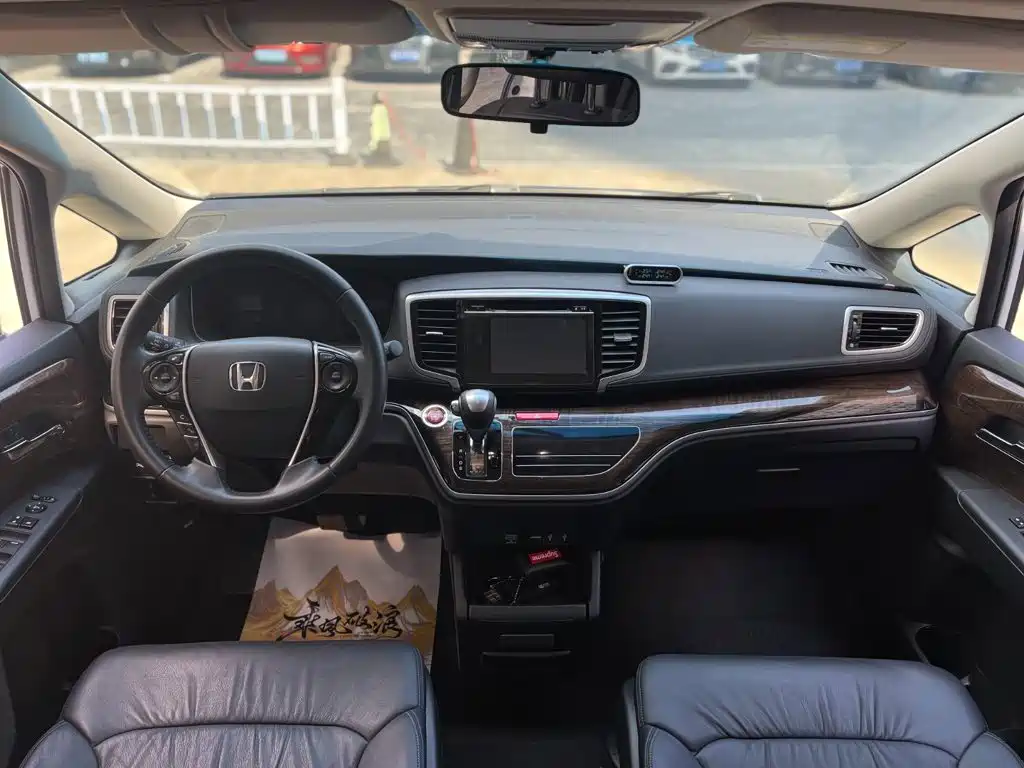 Honda Odyssey — миниатюра 14