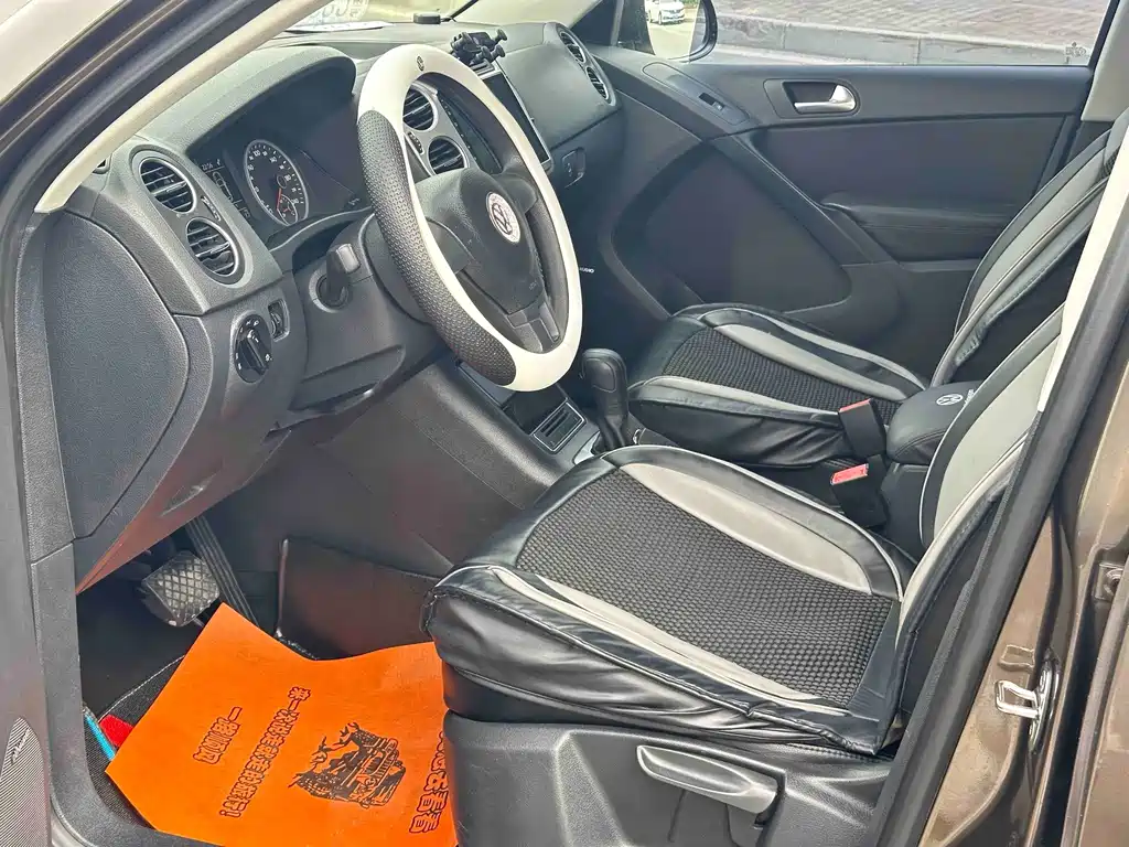 Volkswagen Tiguan — миниатюра 4