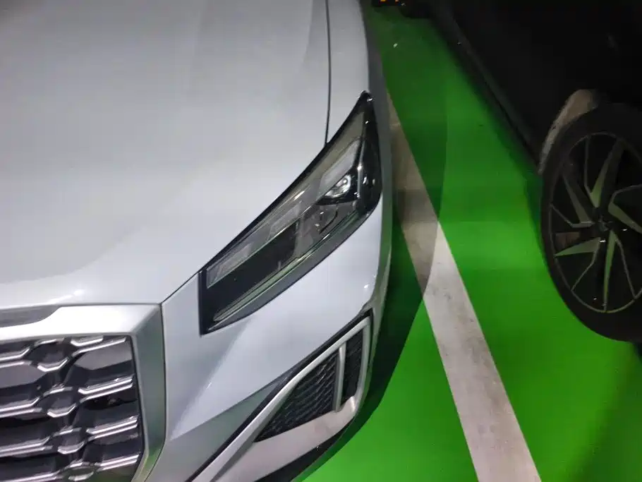 Audi Q2L — миниатюра 5