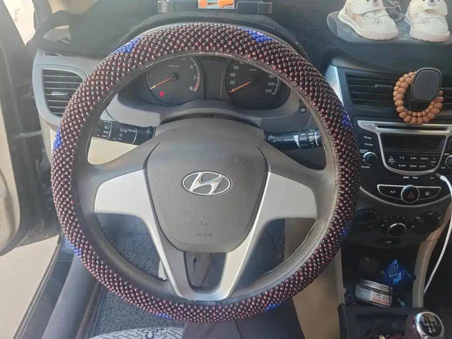 Hyundai Verna — миниатюра 15