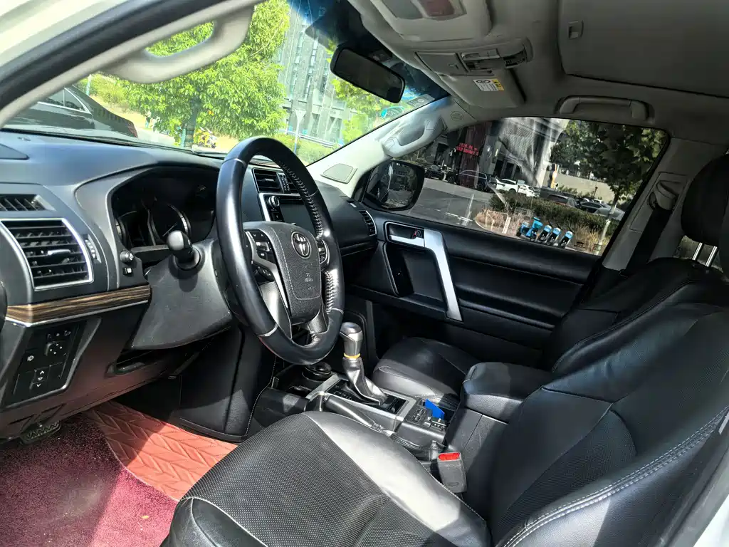 Toyota Prado — миниатюра 8
