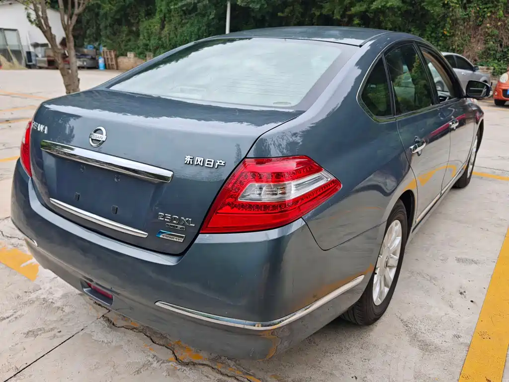 Nissan Teana — миниатюра 5