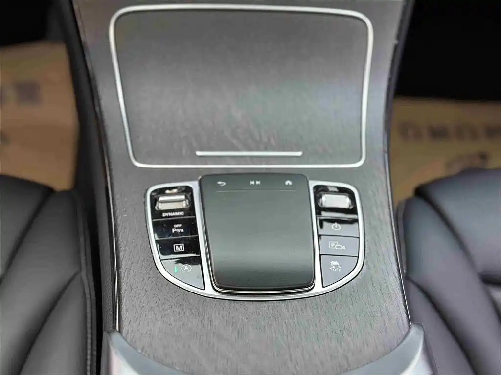 MERCEDES-BENZ GLC COUPE