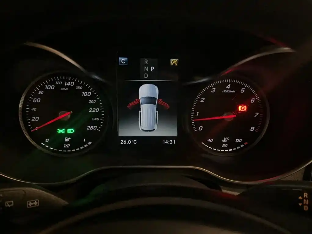 Mercedes-Benz GLC 2018 GLC 260 4MATIC