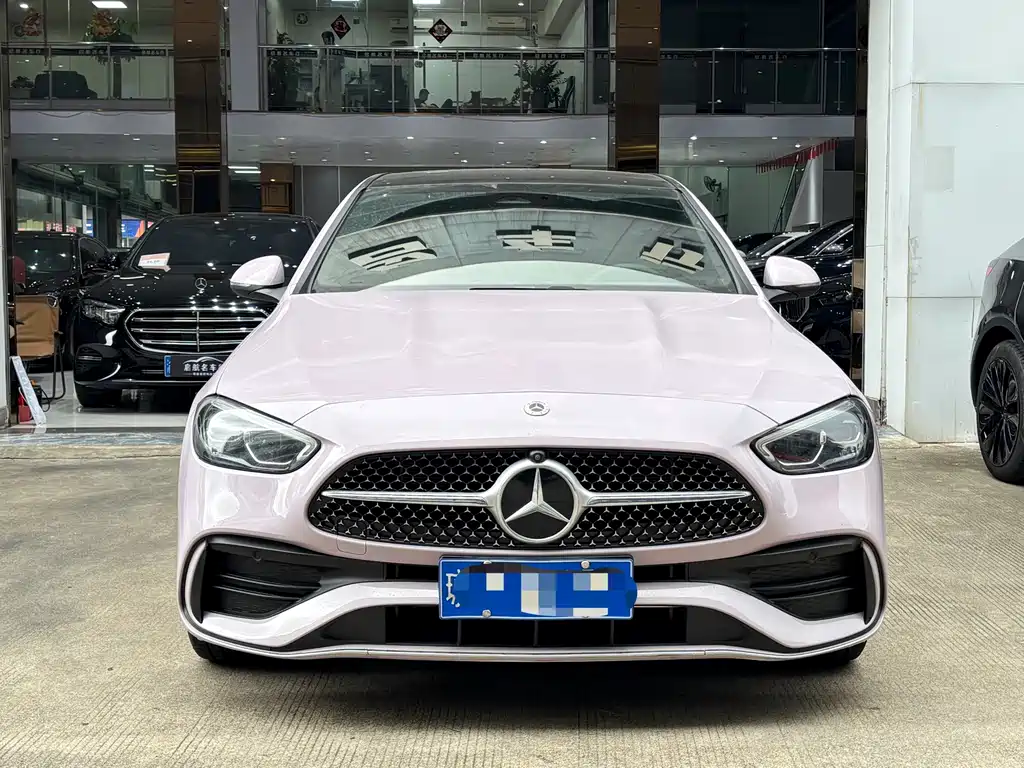 Mercedes-Benz C-Class — миниатюра 2