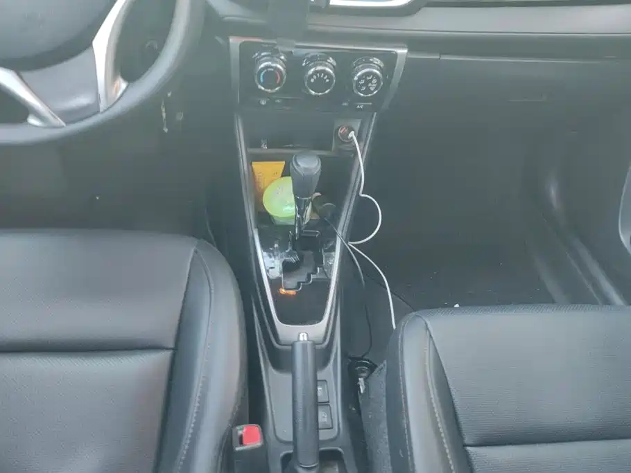 Toyota Yaris L — миниатюра 16