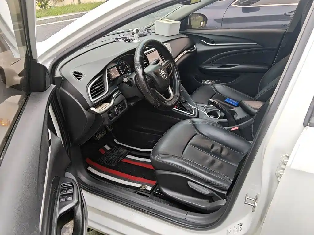 Buick Excelle — миниатюра 13