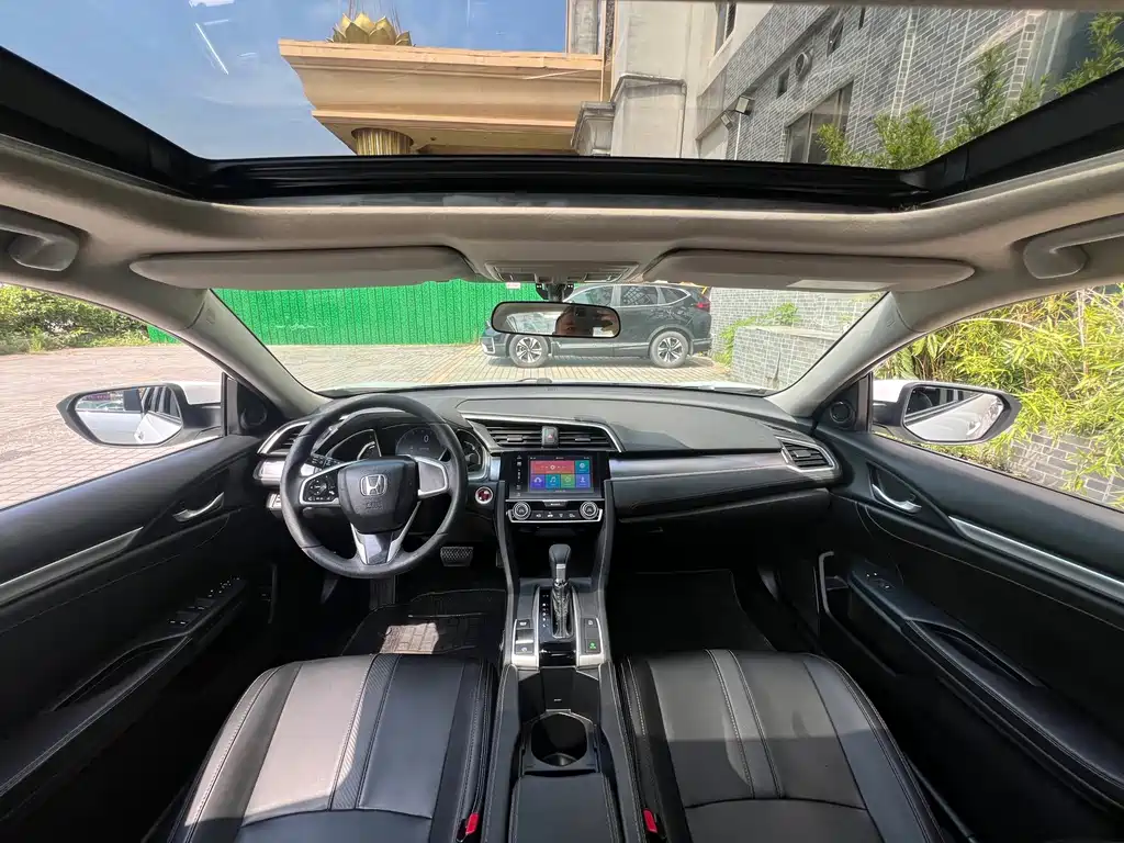 Honda Civic — миниатюра 15