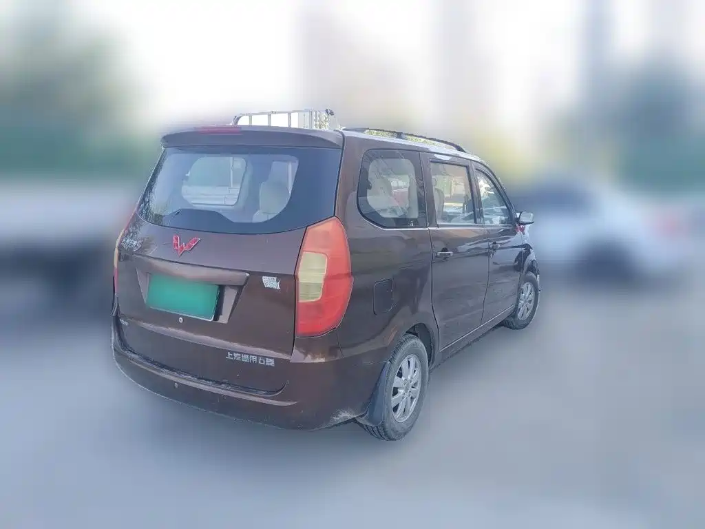 Wuling Hongguang — миниатюра 8